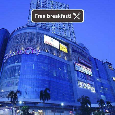 Amaris Hotel Season City Jakarta Buitenkant foto
